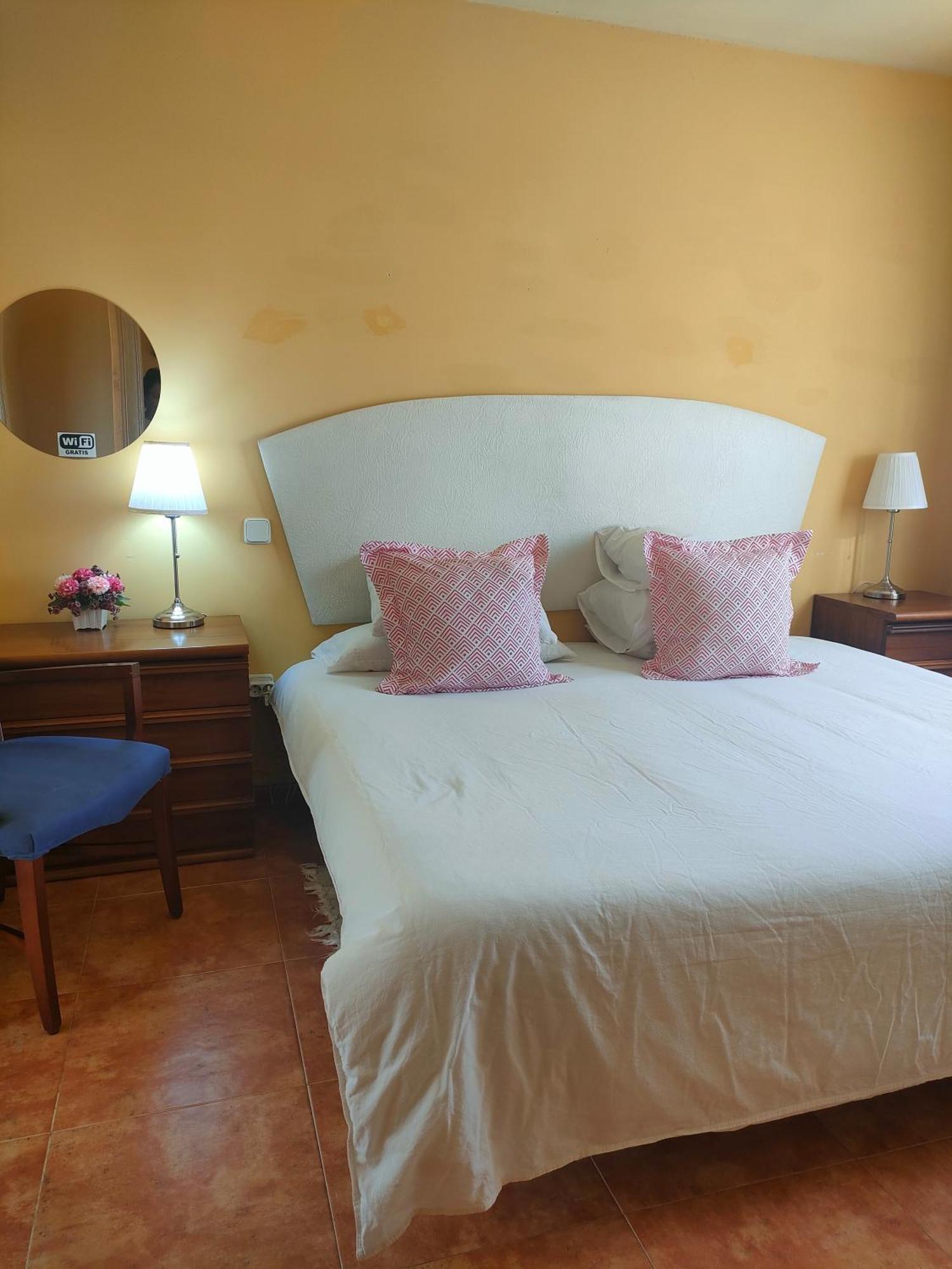 Hermosa Habitación amplia, fresca y tranquila. Anover de Tajo Exterior foto